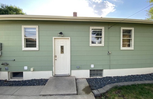 Rapid City House | LK Cottage Lower Unit - Sheridan Lake Road