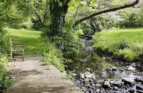 Crynant House | Llethryd Farm Cottage Two