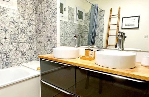 Villefranche-sur-Saone Apartment | LOASIS - Appart T4 proche Gare et Centre Ville