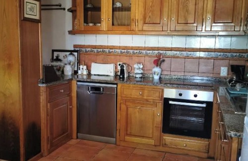 Casares House | Local Accommodation Madre de Cima