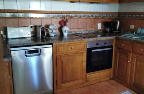 Casares House | Local Accommodation Madre de Cima