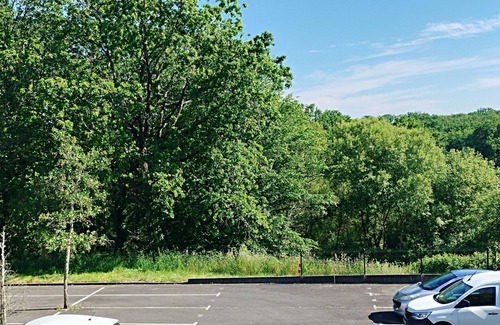 Saint-Caprais-de-Bordeaux Apartment | Location Court Séjour Petit Appartement Équipé. Pas Animaux , non Fumeur