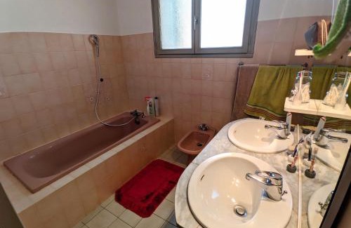 Saint-Fortunat-sur-Eyrieux Bed & Breakfast | Location Vallée