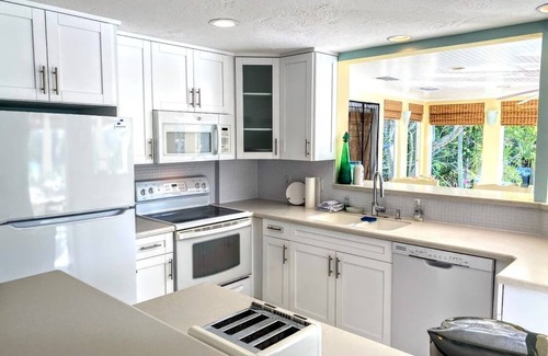 Anna Maria House | LOCATION! -Bean Point area w/pool. PANORAMIC WATER VIEW. Walk to Beach and town!