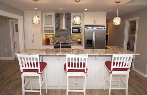 Fredericksburg House | Location, Location! Only 2 Blocks to Downtown Main Street! New! Hot Tub!