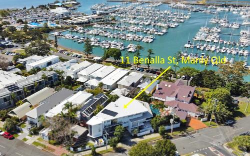 Manly Apartment | Location, location, location - spacious apartment