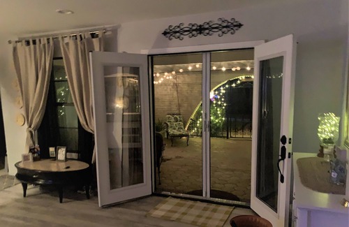 Sun City West House | LOCATION, PRIVATE POOL, FAMILY OWNED AND OPERATED