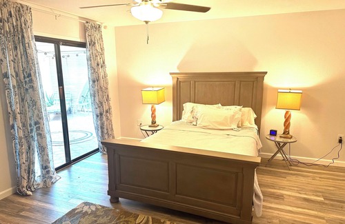 Sun City West House | LOCATION, PRIVATE POOL, FAMILY OWNED AND OPERATED