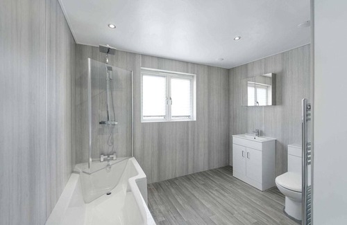 Kinross House | Loch Leven & Kinross Getaway with Ensuite