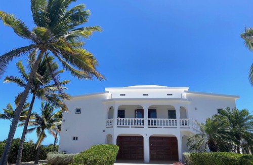 Blowing Point Villa | Lockrum Point Villa: Seaside Villa 3 Bed/3 Bath/Pool