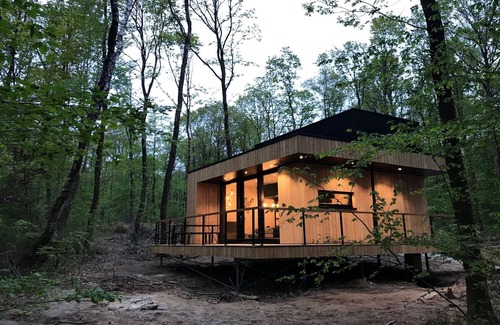 Oignies-en-Thierache House | Lodge in Oignies Forest with Eco Design