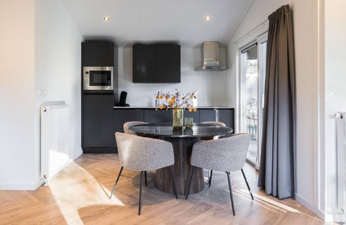 Oirschot House | Lodge in Netherlands With Furnished Terrace