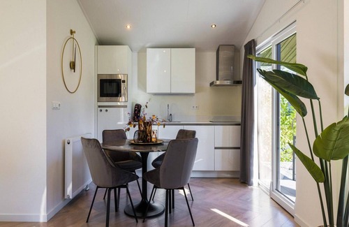 Oirschot House | Lodge in Netherlands With Furnished Terrace