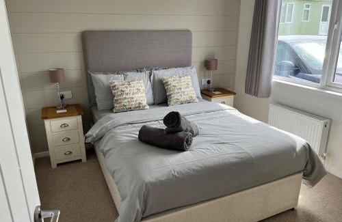 Padstow Ski Chalet | Lodge in St Merryn