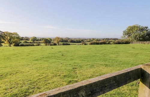 Thirsk Apartment | Lodge in Thirsk with Spa & Scenic Countryside