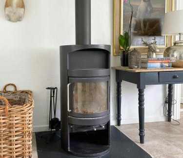 Hadsten House | Lodge With Private Lake Near Bidstrup Forest