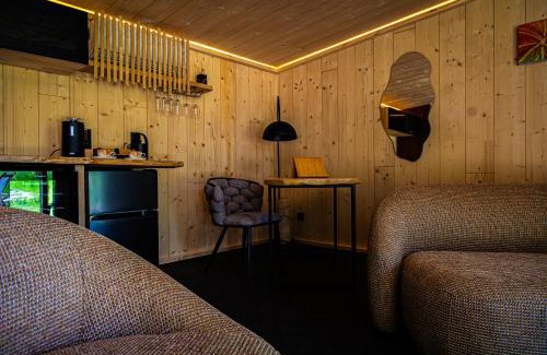 Premilhat House | Lodges d'Exception avec jacuzzi privé I Montluçon I Auvergne