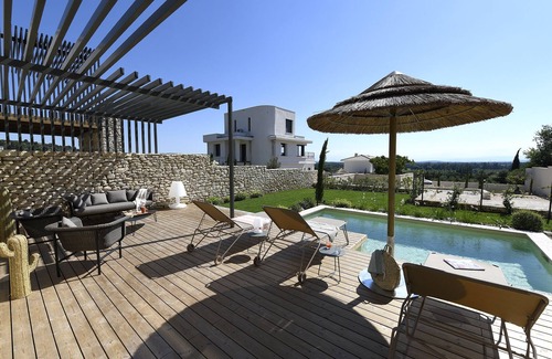 Villeneuve-les-Avignon Villa | Lodges in Provence - Villa "Garrigue"