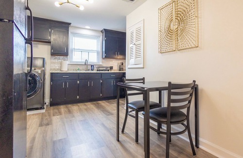 Lodi Apartment | Lodi 1 Bedroom, In-Unit Laundry, Fios, Safe, Quiet, Convenient