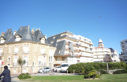 Les Sables d'Olonne Apartment | Loft apartment near beach with balcony - Les Sables-d'Olonne