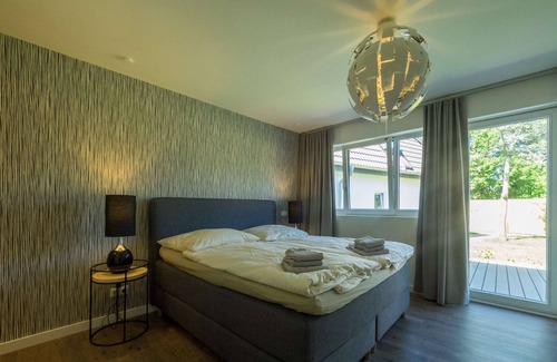 St. Peter-Ording Apartment | Loft apartment for 6 persons. Sauna, pool, terrace. Garden.