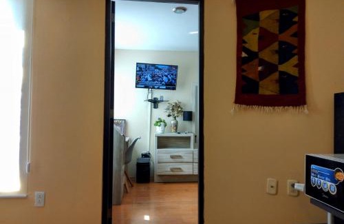Lomas de Angelopolis House | Loft con sala, desayunador y baño