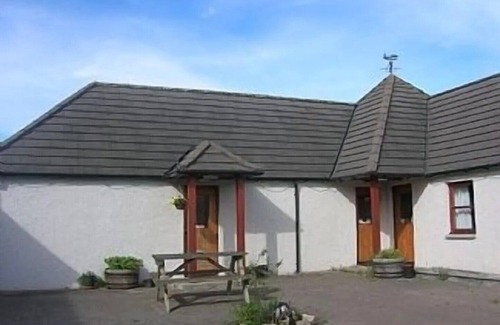 Newtonmore Cottage | Loft Cottage With Stunning Views Of The Cairngorm Mountains And Local Wildlife.