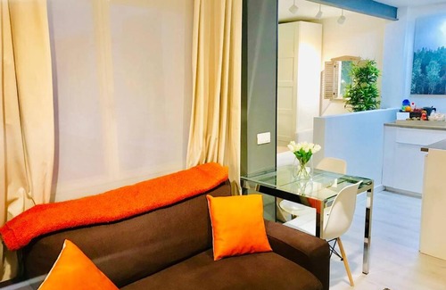 Gijon City Centre Apartment | Loft ESCALERONA