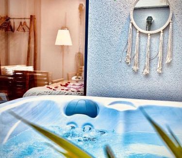 Saint Nicolas - Charles III - Ville vieille - Trois Maisons - Leopold Apartment | Loft Menorca & Spa 5 étoiles au cœur de Nancy