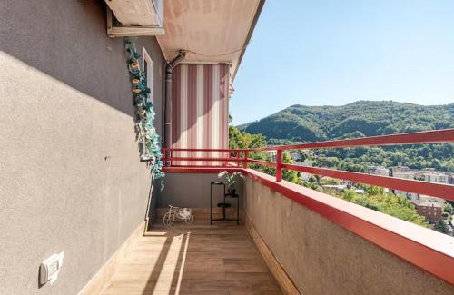 Como Apartment | Loft Vista Panoramica - 10 min from Como - Chiasso