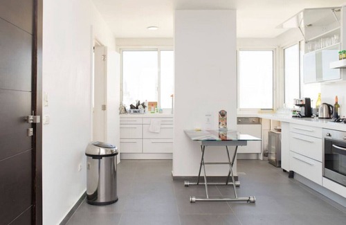 Achrafieh Apartment | Loft With a View 24/7 Electricity