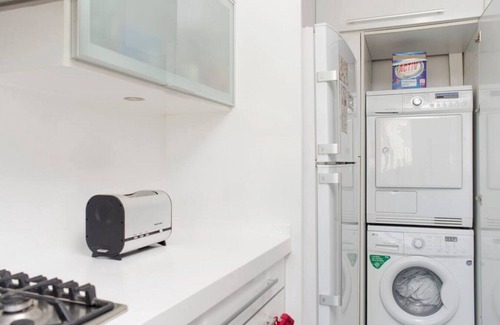 Achrafieh Apartment | Loft With a View 24/7 Electricity