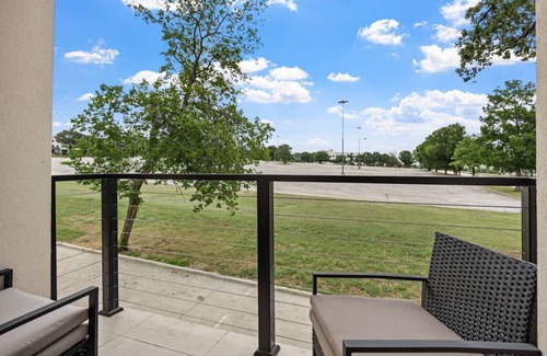 Arlington Apartment | Lofts at Arlington – Unit 6