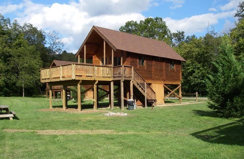Rileyville Cabin | Log Cabin, 6 person hot tub! Over 150 yards of river frontage!