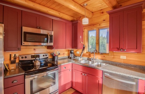 Twin Mountain Cabin | Log cabin in the White Mountains, near Bretton Woods