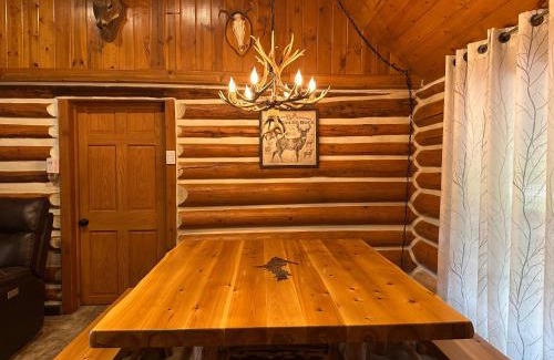 Wetmore House | Log Cabin in the Woods