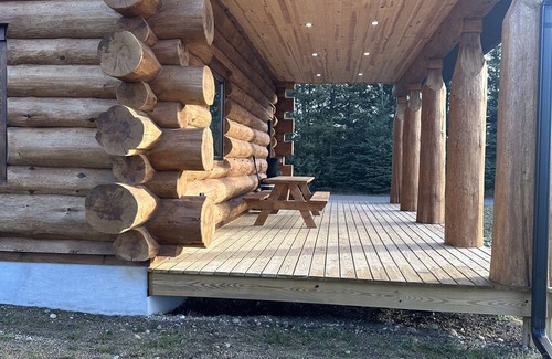 Levering Cabin | Log Cabin located in Northern Michigan just minutes from Lake Michigan.