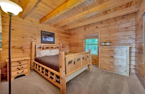 Lupton Resort | Log Cabin on Private 8 acre ISLAND!