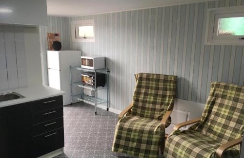 Paignton Apartment | Log cabin studio in Paignton