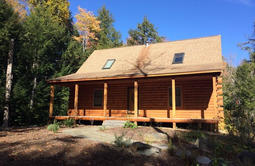Moultonborough House | Log Cabin Suissevale Beach Access Home