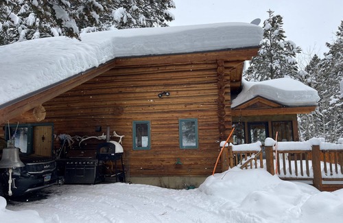 Wilson House | Log home in Jackson Hole, near Grand Teton & Yellowstone