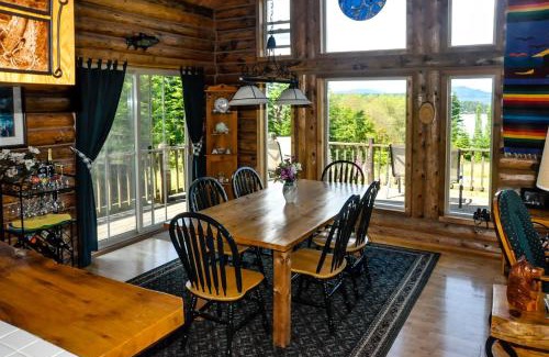 Lopez Island House | Log Home on Lopez-Spencer Spit