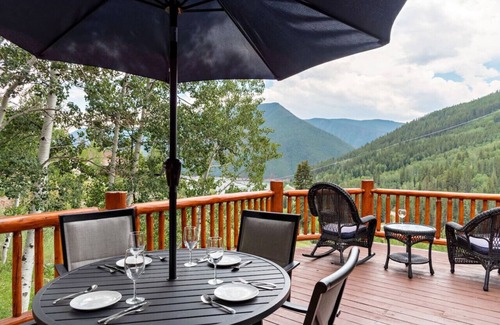Basalt Cabin | Log Home w/Stunning Views Hiking Fishing Paradise