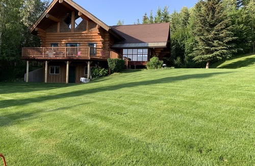 Fairbanks Cabin | Log Home with view of Denali and aurora, gas fireplace and toasty heated floors!