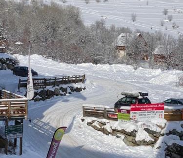 Saint-Sorlin-d'Arves Apartment | Logement 4/6 personnes à la montagne avec piscine