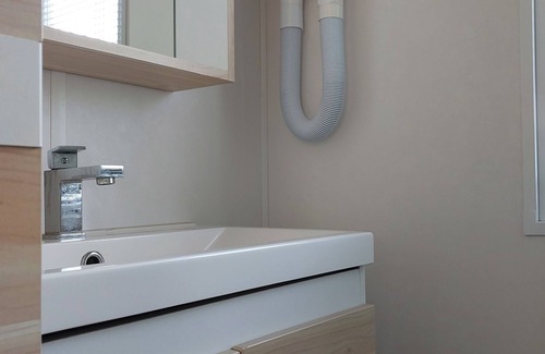 Arces Ski Chalet | Logement Confortable en Pleine Nature, Proche du Bord de mer
