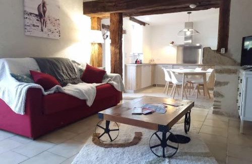 Pondaurat Apartment | Logement de charme en campagne girondine: le Domaine de Mongeret