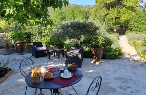 Sauve House | Logis des Magnans - Deux Chambres familiales communicantes pour 4 ou 5 personnes