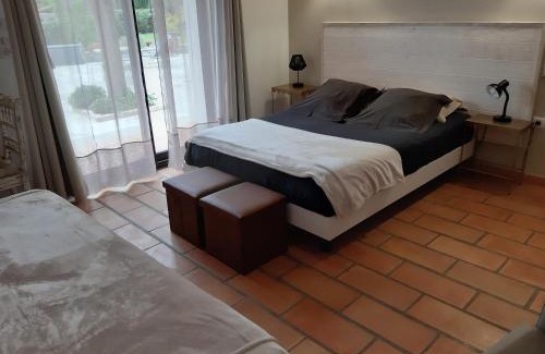 Sauve House | Logis des Magnans - Deux Chambres familiales communicantes pour 4 ou 5 personnes