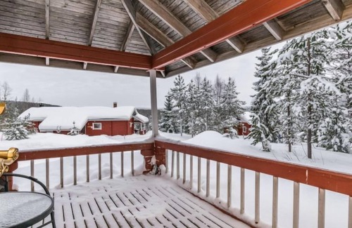 Kehys-Kainuu House | Lomapesä 10a by Interhome